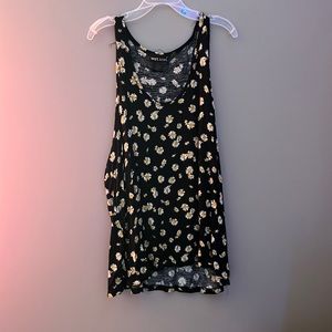 flowy tank top size large black with yellow flowers